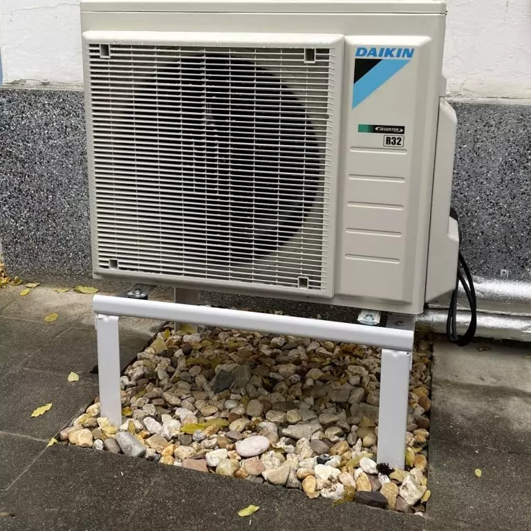 DAIKIN Außengerät Altherma 3 R in Ludwigshafen-Friesenheim
